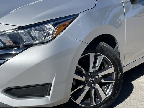 Used 2024 Nissan Versa SV image 8