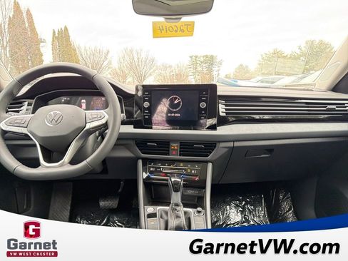 New 2026 Volkswagen Jetta SE image 12
