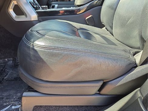 Used 2019 Land Rover Range Rover Autobiography image 24