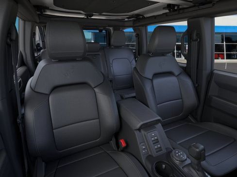 New 2025 Ford Bronco Badlands AWD/4WD image 10