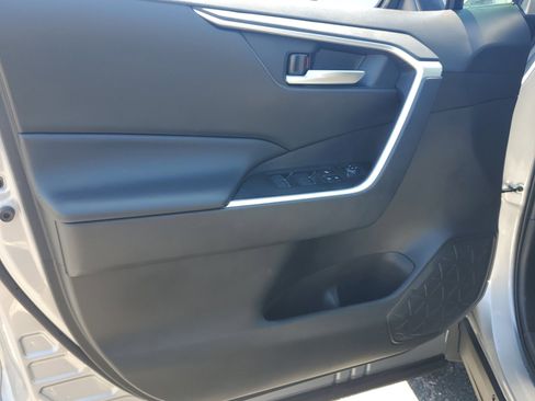 Certified 2024 Toyota RAV4 XLE AWD/4WD image 20