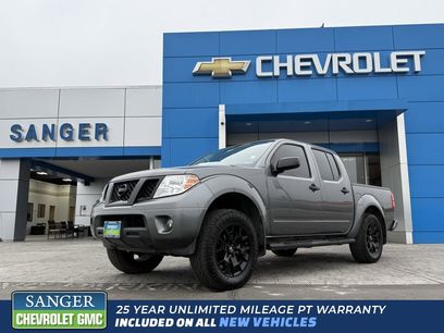 Used 2020 Nissan Frontier SV w/ Midnight Edition Floor Mats