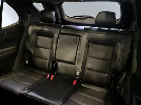 Used 2020 Chevrolet Equinox Premier AWD/4WD image 18