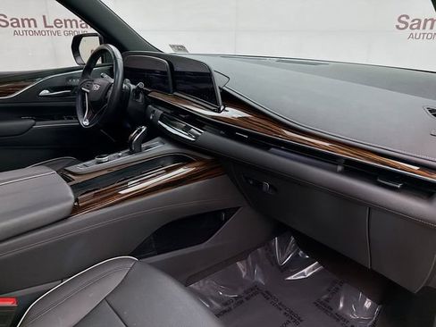 Used 2023 Cadillac Escalade Premium Luxury w/ Performance Package image 33