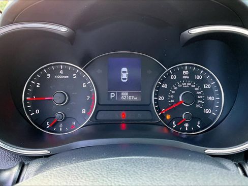 Used 2016 Kia Forte EX w/ EX Premium Package image 25