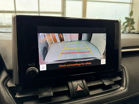 Used 2023 Toyota RAV4 LE image 27