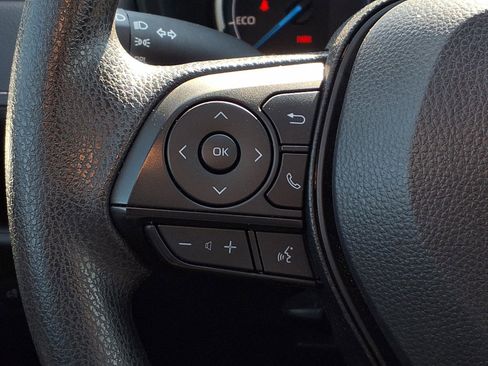 Certified 2025 Toyota RAV4 LE AWD/4WD image 15