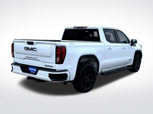 Certified 2022 GMC Sierra 1500 Elevation w/ LPO, Elevation Black Package AWD/4WD image 6