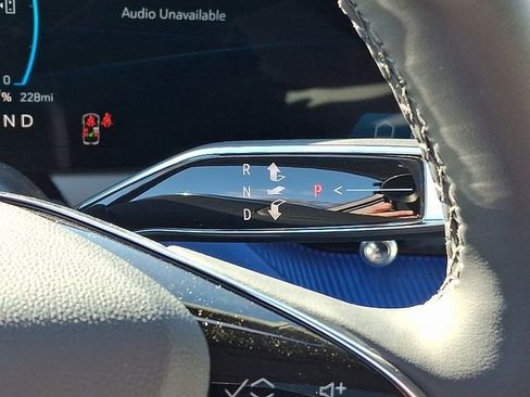 New 2026 Cadillac Optiq Luxury 1 image 9