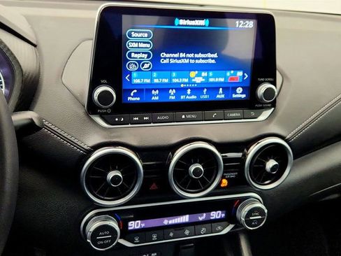 Used 2020 Nissan Sentra SV image 17