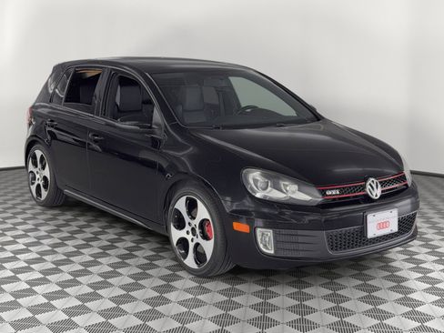 Used 2011 Volkswagen GTI 4-Door FWD image 7