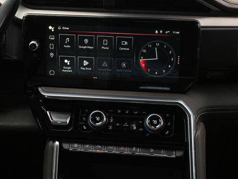 Used 2025 GMC Sierra 2500 Denali w/ Technology Package image 5