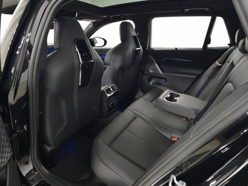 Used 2025 BMW M5 Touring w/ M Driver's Package image 43