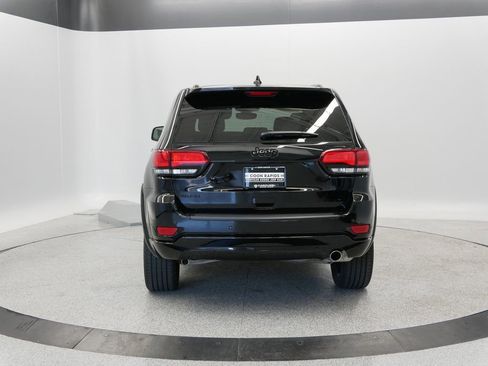 Certified 2022 Jeep Grand Cherokee Laredo X image 44