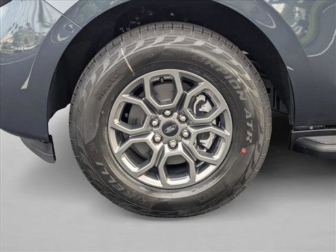 New 2025 Ford Expedition Active image 9