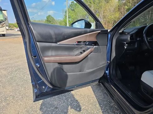 Used 2021 MAZDA CX-30 2.5 Turbo w/ Premium Package image 43