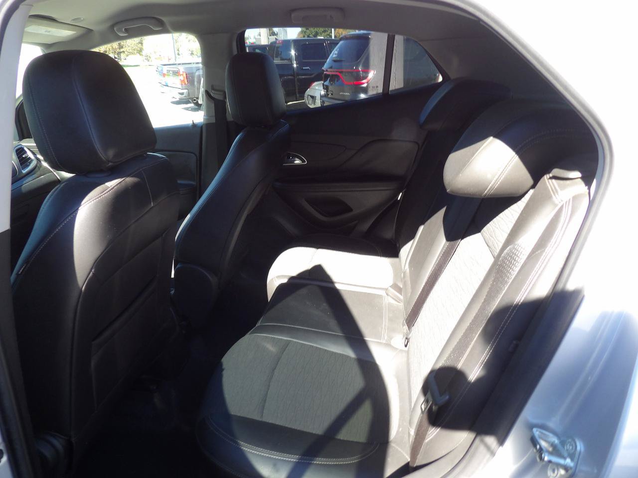 Used 2015 Buick Encore FWD image 20
