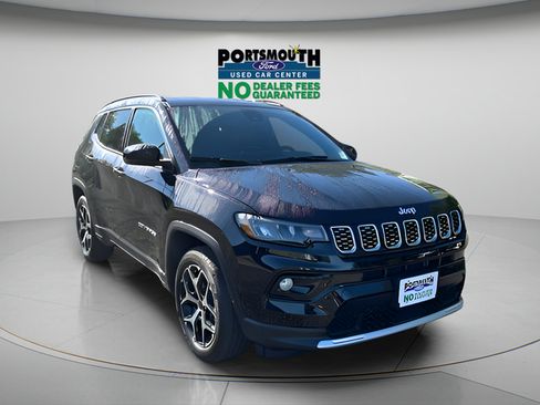 Used 2025 Jeep Compass Limited AWD/4WD image 1