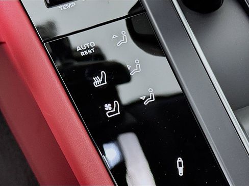 New 2026 Porsche Macan S image 23