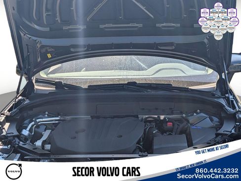 Certified 2023 Volvo XC60 B5 Plus w/ Climate Package AWD/4WD image 30
