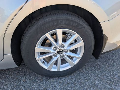 New 2026 Toyota Camry LE image 28