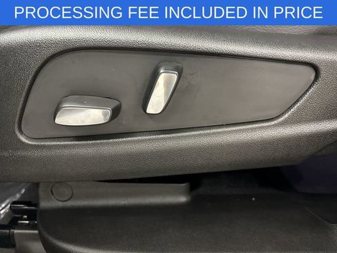 Used 2024 Cadillac XT6 Luxury AWD/4WD image 4