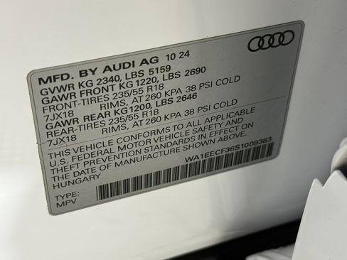 Used 2025 Audi Q3 2.0T Premium Plus w/ Premium Plus Package AWD/4WD image 26