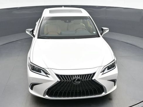 Certified 2023 Lexus ES 350 w/ Premium Package FWD image 17