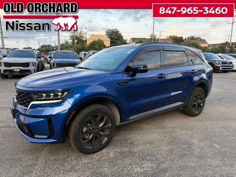 Used 2023 Kia Sorento SX AWD/4WD image 3