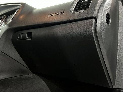 Used 2015 Dodge Charger R/T image 23