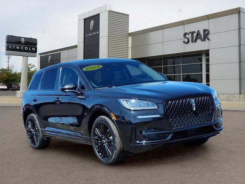 Certified 2024 Lincoln Corsair AWD w/ Equipment Group 101A image 1