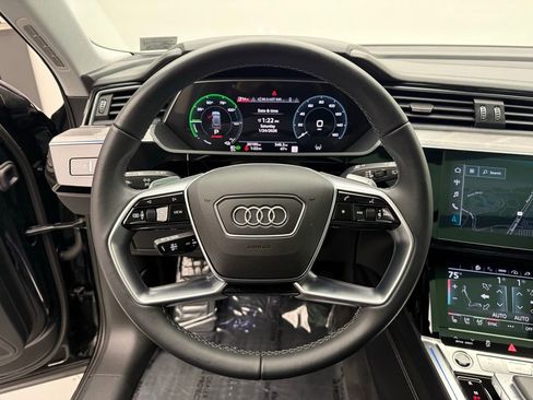 Used 2024 Audi Q8 e-tron Prestige w/ Prestige Package image 12
