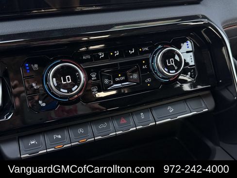 New 2026 GMC Sierra 1500 AT4 w/ AT4 Premium Package AWD/4WD image 16
