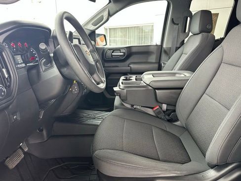 Used 2020 Chevrolet Silverado 1500 Custom w/ Custom Value Package image 25