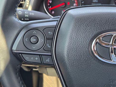 Used 2023 Toyota Camry XSE FWD image 22