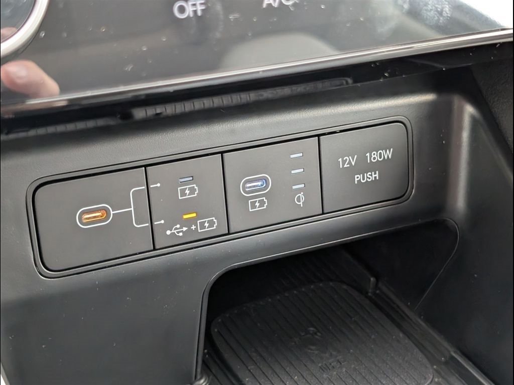 Used 2026 Hyundai Tucson SEL FWD image 14