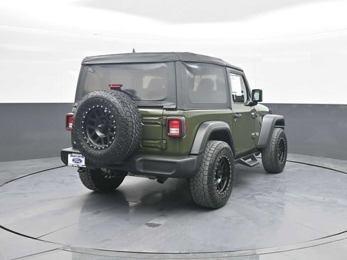 Used 2020 Jeep Wrangler Sport AWD/4WD image 7