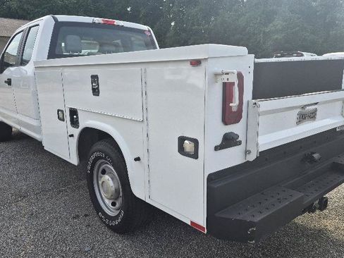Used 2019 Ford F250 XL w/ STX Appearance Package RWD image 8