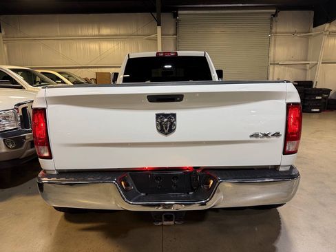 Used 2017 RAM 3500 Tradesman w/ Chrome Appearance Group AWD/4WD image 14