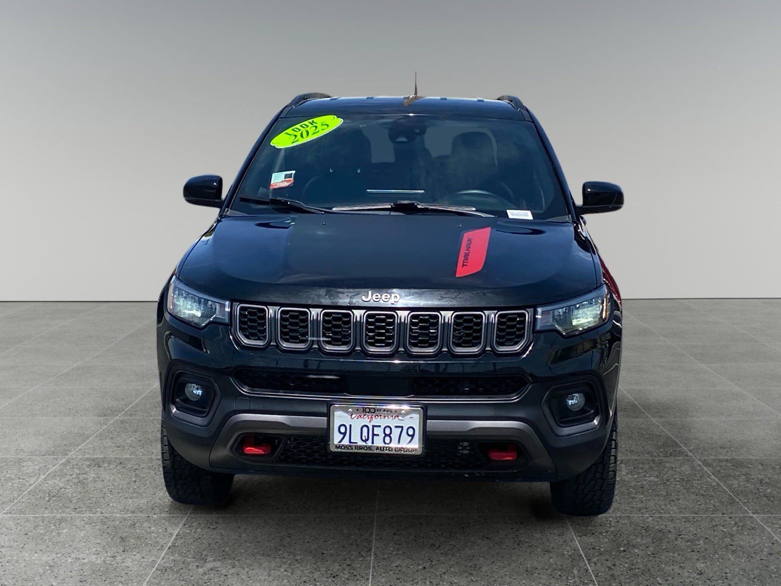 Used 2024 Jeep Compass Trailhawk AWD/4WD image 8