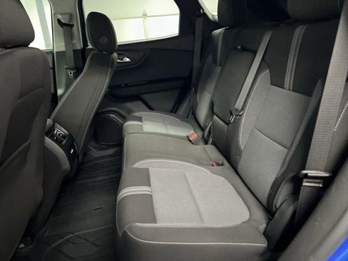 Certified 2024 Chevrolet Blazer LT w/ Convenience Package FWD image 24