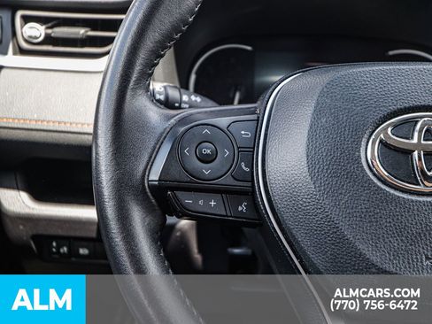 Used 2024 Toyota RAV4 Adventure image 32