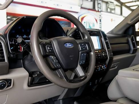 Used 2020 Ford F250 XL w/ Power Equipment Group AWD/4WD image 15