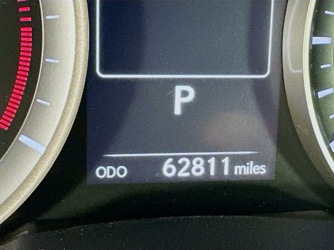 Used 2016 Lexus ES 350 w/ Premium Package w/Wood Trim image 19