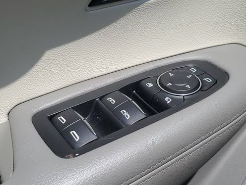 Certified 2022 Cadillac XT6 Premium Luxury AWD/4WD image 23