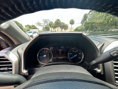 Used 2017 Ford F250 Lariat w/ Lariat Ultimate Package AWD/4WD image 43