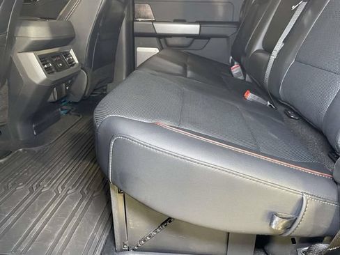 Used 2024 Ford F350 Lariat w/ Lariat Ultimate Package AWD/4WD image 19