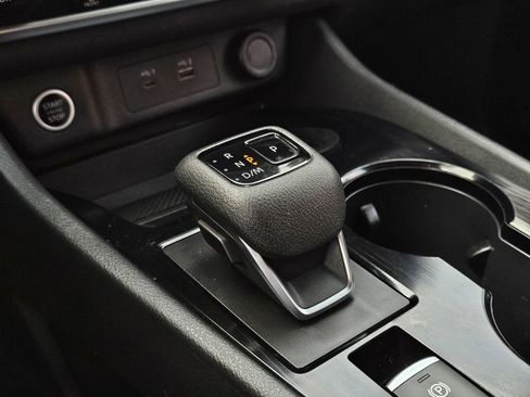 Certified 2023 Nissan Rogue SV image 28