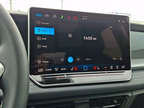 New 2026 Volkswagen Tiguan SE FWD image 12
