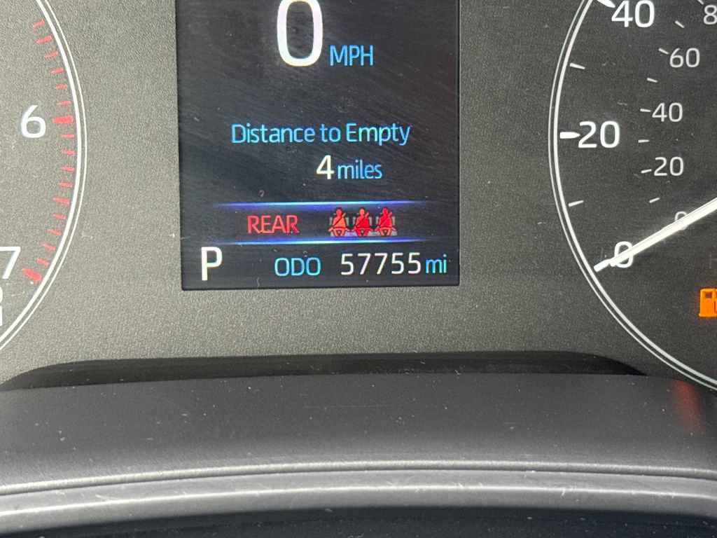 Certified 2025 Toyota Corolla LE FWD image 29